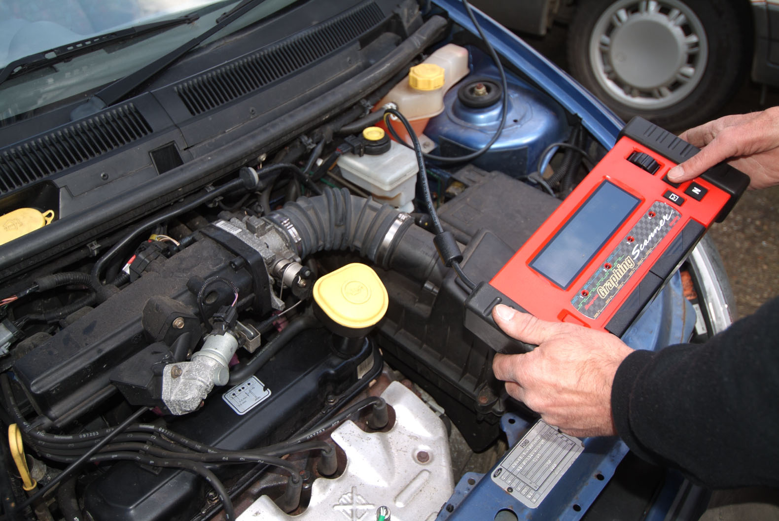 425734-Car-electrics-Bristol-Somerset-Elite-Vehicle-Concepts-Car-electrical1.jpg