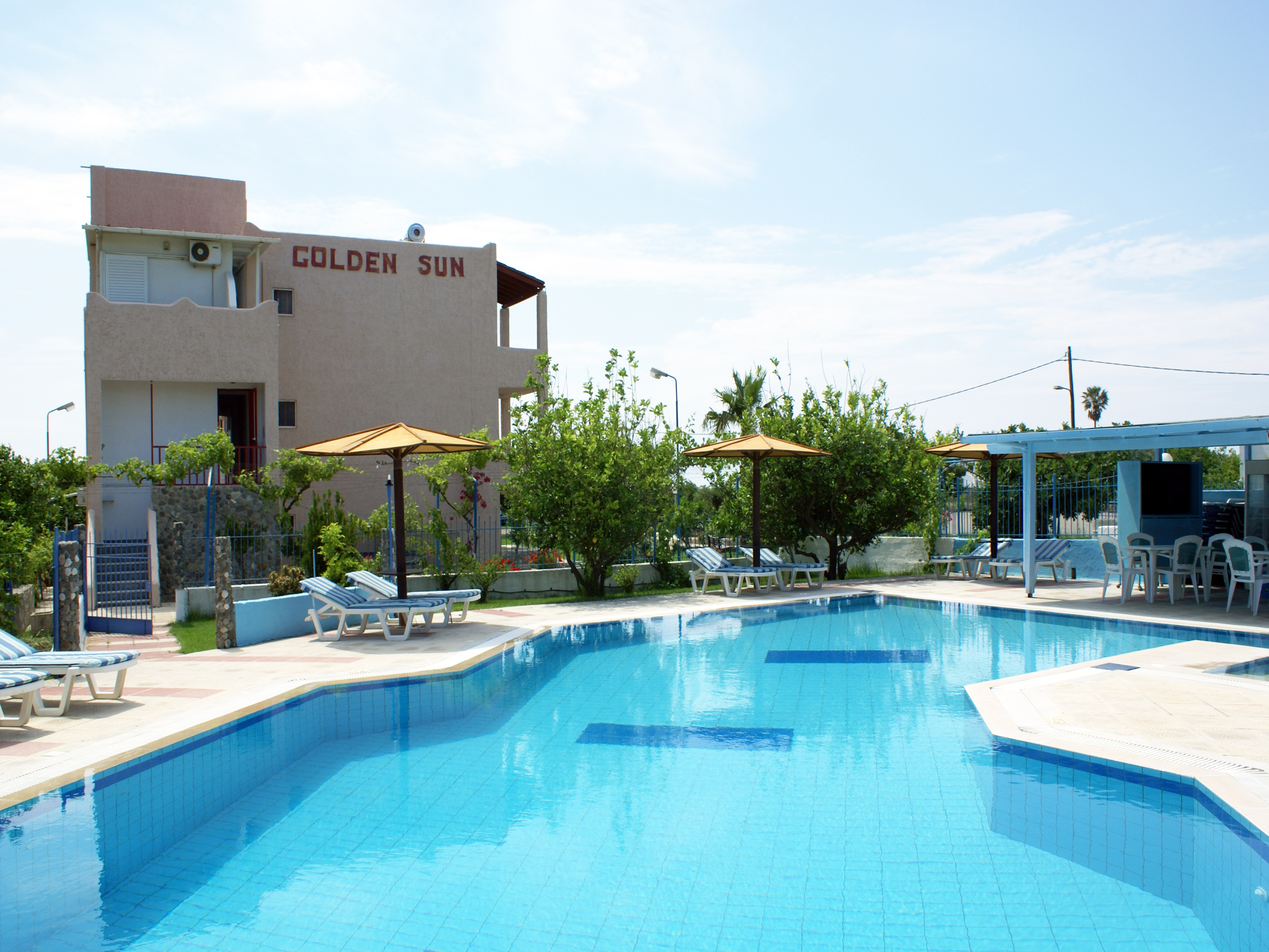 pool4.jpg