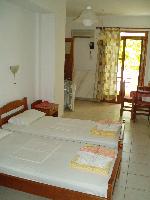 ΞΕΝΟΔΟΧΕΙΟ ΕΡΩΦΙΛΗ  - 2 ΑΣΤΕΡΩΝ  ΑΓΙΑ ΜΑΡΙΝΑ ΧΑΝΙΩΝ / HOTEL EROFILI CHANIA  (Πυροβολάκη Μόνικα )